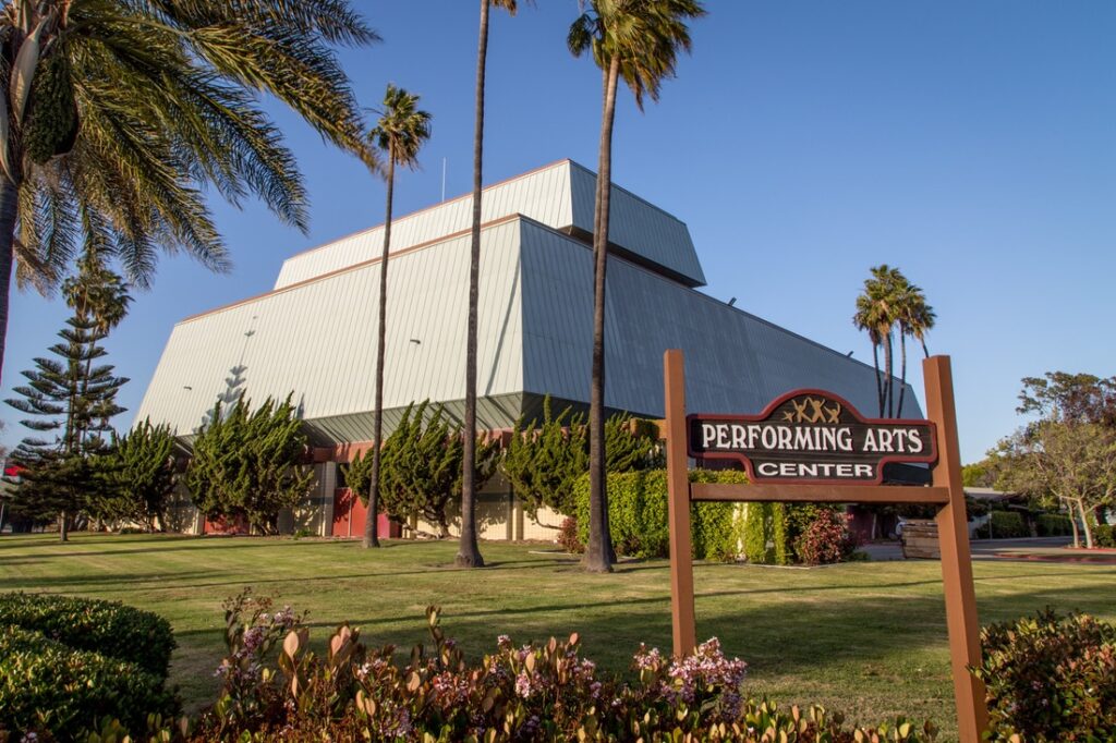 Oxnard Performing Arts Center